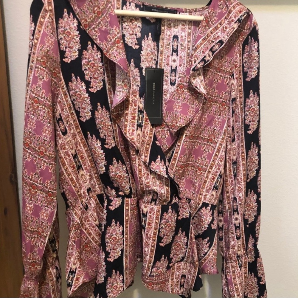 BCBG patterned top